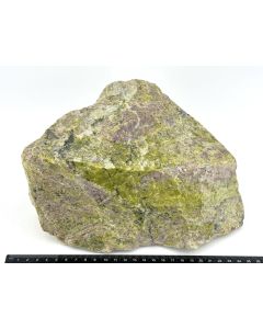Lizardite + magnesite; Norway; 5.5 kg; single piece