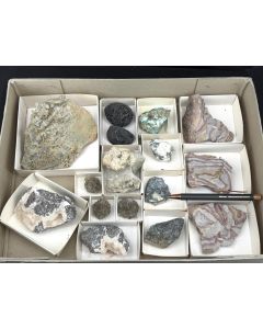 Shop minerals; mixed; 1 unique flat (45)