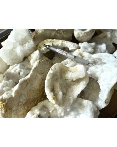 Quartz geodes parts, druses; loose pieces, Morocco; 100 kg