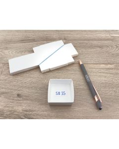Specimen FoldUp Boxes SB 35; 2 x 2 x 1 inch (51 x 51 x 25 mm); 1,000 pcs, fit 35 per flat. This is 10 bundles