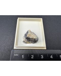 Curetonit; Golconda, NV, USA; MM; Einzelstück