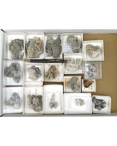 Harmotom xx, Calcite xx etc.; Grube Samson, St. Andreasberg, Harz, Deutschland; 1 Partie; Unikat
