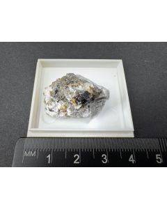Gaidonnayit xx; Mt. St. Hilaire, Quebec, Kanada; KS; Einzelst&uuml;ck 