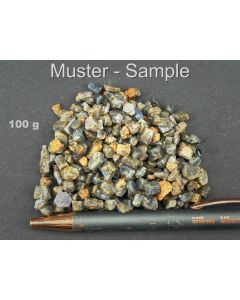 Korund X; Safir (Saphir), blau-gelb, klein, Madagaskar; 100 g