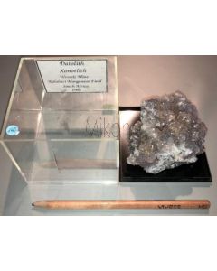 Datolit xx; Wessel Mine, Kalahari Manganese Fields, Kuruman, RSA; HS