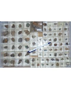 Gemischte Mineralien des Steinbruches Rohdenhaus, Wülfrath, D., 1 Partie mit 73 Stück.