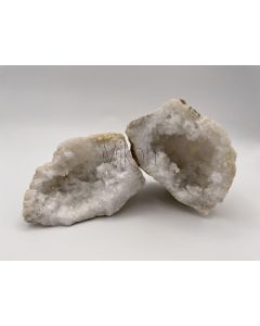 Quarz - Geoden (Quarzdruse, Quarzgeode); ca. 6-10 cm, offen, Midelt, Marokko; 1 Stück