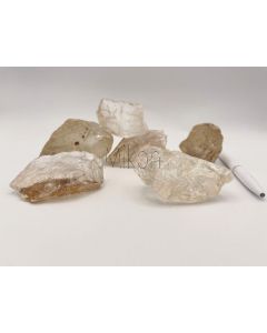 Quarz, Bergkristall (Lodolit, Schamanenstein); klare Stücke, Schleifware, Sambia; 1 kg 
