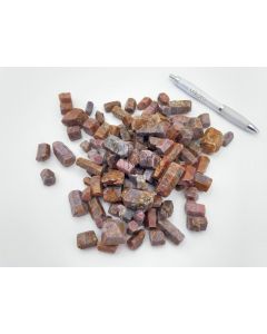Rubin + Safir (Saphir) Kristalle, Korund; Tansania; 1 kg