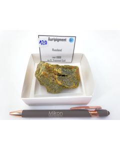 Auripigment xx; Russland; Gerd Tremmel Sammlung;  NS (120)