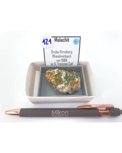 Malachit xx; Grube Virneberg, Rheinbreitbach, Deutschland; NS (121)