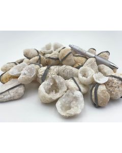 Quarz-Geoden (Quarzdruse, Quarzgeode); ca. 2-5 cm, offen, Mini, Midelt, Marokko; 10 Stück