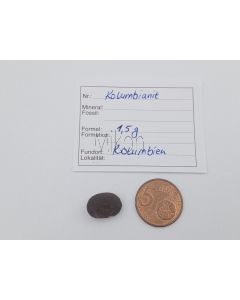 Kolumbianit (Tektit); Kolumbien, Stück 1,5 cm; 1 Stück mit 1,5 g