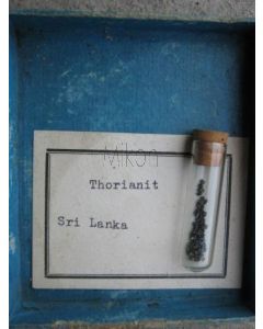 Thorianit, Sri Lanka, 1-2 mm X-Fragmente, 50 Stück