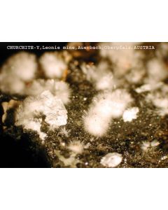 Churchit - (Y) xx (Weinschenkit); Grube Leonie, Auerbach, Bayern, Deutschland; MM