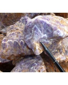 Amethyst (Chevron), rough, Tanzania 1 kg