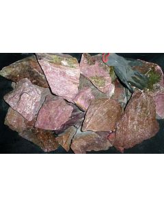 Zoisit (Thulit); Lia-bru, Lom, Norwegen; NS