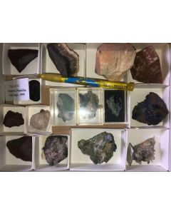Gemischte Mineralien aus Namibia (gut, Tsumeb, Topas Spitzkoppe), 1 Steige