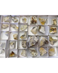 Weeksit xx; Anderson Mine, Arizona, USA; KS