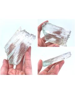 Spodumen X (Hiddenit); Nuristan, Afghanistan; NS