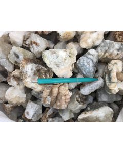 Chalcedony with Quartz and moos agate (Bamboo Agate), India, 1 kg