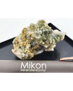 Andradit xx; Erongoberge, Namibia; NS