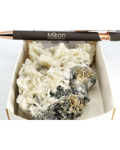 Baryt xx; Rosh Pinah Mine, Namibia; HS