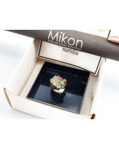 Bayldonit xx; Tsumeb, Otavi, Namibia; MM