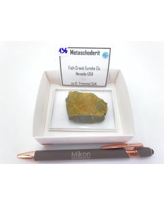 Metaschoderite; Fish Creek Eureka Co., Nevada, USA; Gerd Tremmel collection, Scab