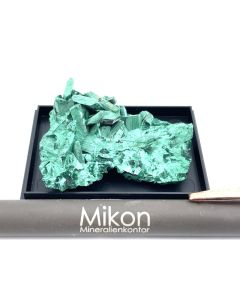 Malachite pseudomorph after Azurite xls; Tsumeb Mine, Otavi Bergland, Namibia; Min