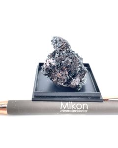 Manganvesuvianite xls; N' Chwaning Mine, Kalahari Manganese Field, Kuruman, South Africa; Min