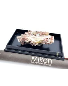 Mimetite xx; Tsumeb Mine, Otavi Bergland, Namibia; Min