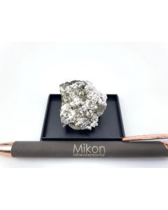 Mimetite xx; Tsumeb Mine, Otavi Bergland, Namibia; Min