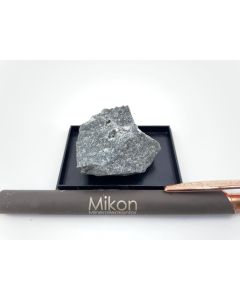 Sazhinit - (La) xx; Aris Quarry, Windhoek, Namibia; KS