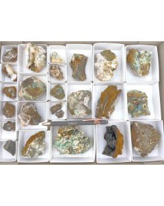 Azurite xx, Brochantite xx, Tennantite etc., Kamsdorf, Thüringen, D, 1 flat, unique