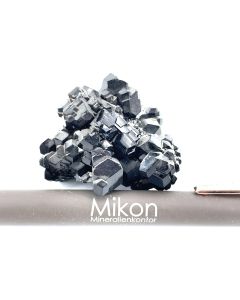 Schörl xx, Turmalin; Erongo Mtns., Usakos, Namibia; KS