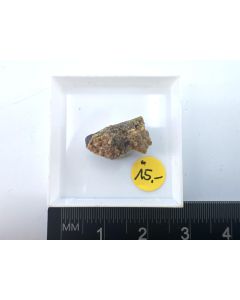 Roedderit xx; Emmelberg, Üdersdorf, Eifel, Deutschland; MM (379)