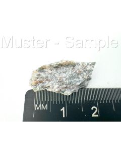 Andalusit (rot); Riddahyttan, Schweden; MM