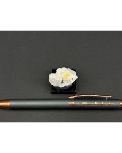 Edenharterit xx, Hatchit xx, Wallisit xx; Grube Lengenbach, Binntal, Wallis, Schweiz; KS; Einzelstück