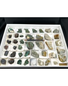 Brochantite, Pyrolusite, Anatase xls; Germany/Austria; 1 flat; unique
