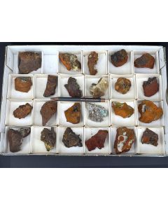 Adamite xls; partly UV-active; Mapimi, Mexico; 1 flat; unique (28)
