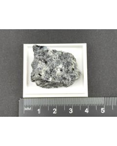 Akermanit; Oka, Quebec, Kanada; KS; Einzelstück