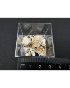 Allophan; Ohneaux, Ardennen, Belgien; MM; Einzelstück