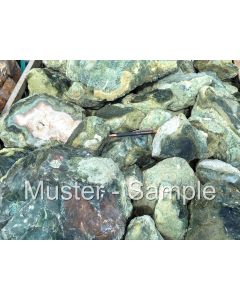 Fossil coral; green; Java, Indonesia; 100 kg