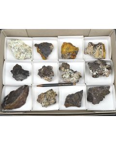 Coronadite xls, Wulfenite xls, Fraipontite; Silver Bill Mine, Arizona, USA; 1 flat; unique
