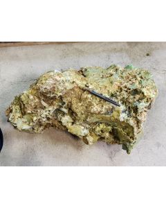 Chrysoprase; Sulawesi, Indonesia; 29.85 kg on pallet; unique piece
