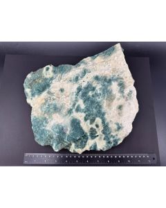 Jaspis; waldgr&uuml;n; Java, Indonesien; 4,5 kg; Einzelst&uuml;ck