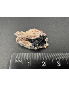 Hausmannit, Brucit xx; N'Chwaning II Mine, Kalahari Manganese Field, S&uuml;dafrika; MM; Einzelst&uuml;ck