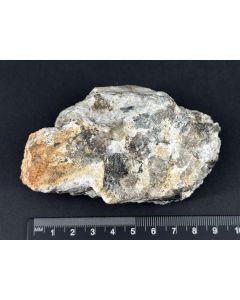 Rhodizit X; Mt. Ibity, Antsirabe, Madagaskar; HS; Einzelst&uuml;ck