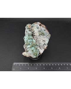 Smithsonit, Calcit, Rosasit; Barbara Mine, Laurion, Griechenland; HS; Einzelstück